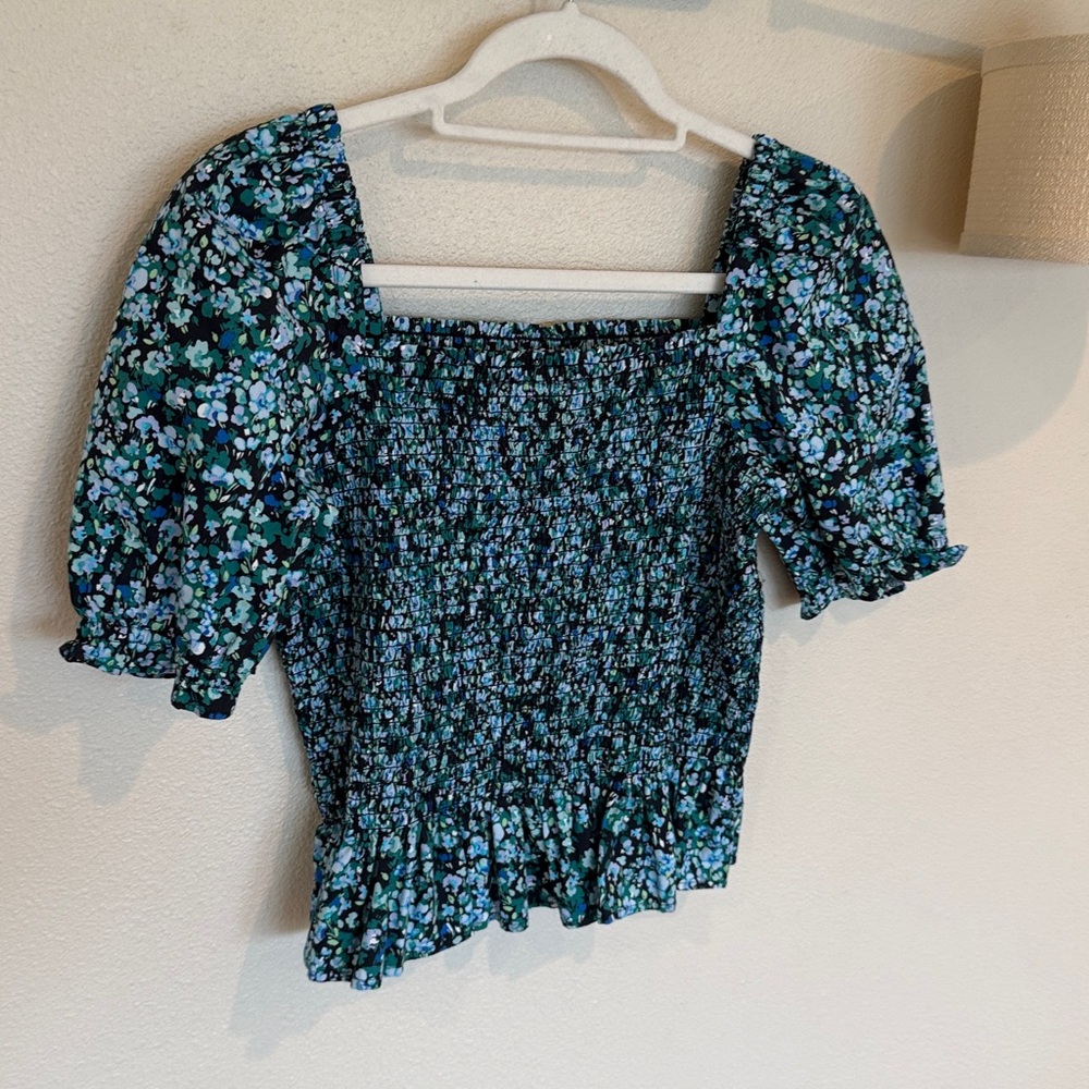 J. Crew Factory Floral Smocked Bodice Poplin Top Black Heritage Green Small - Picture 5 of 9